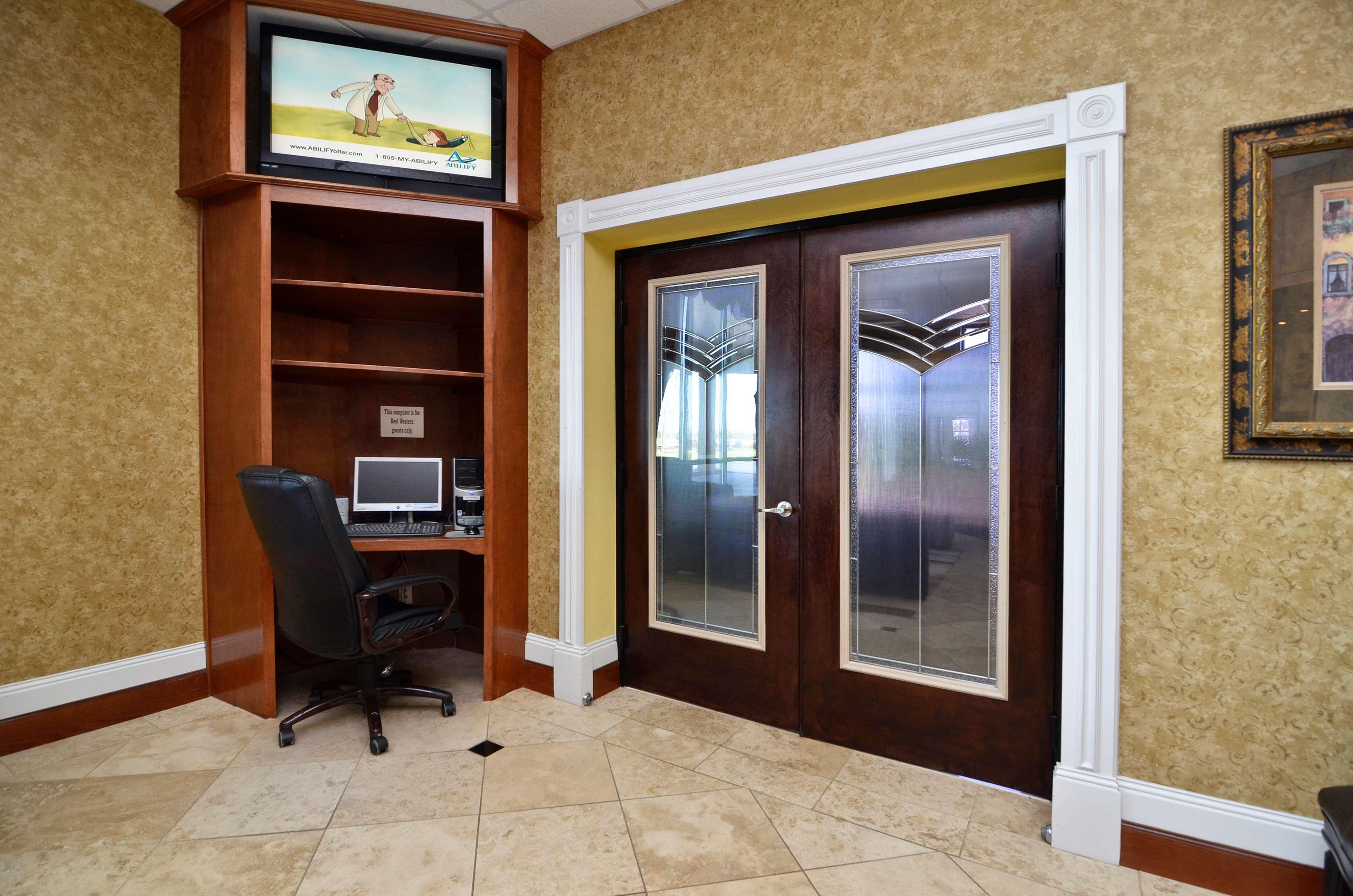 Best Western - Fayetteville Екстериор снимка