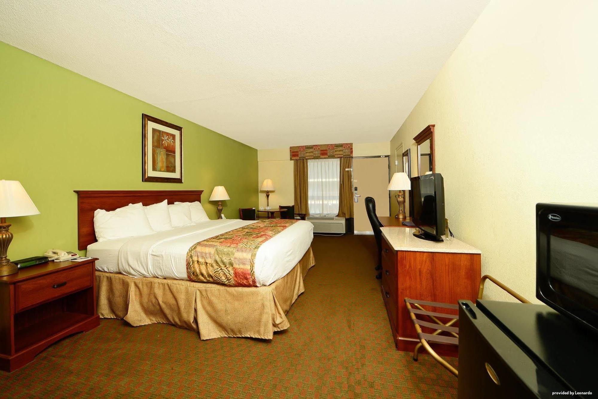 Best Western - Fayetteville Стая снимка